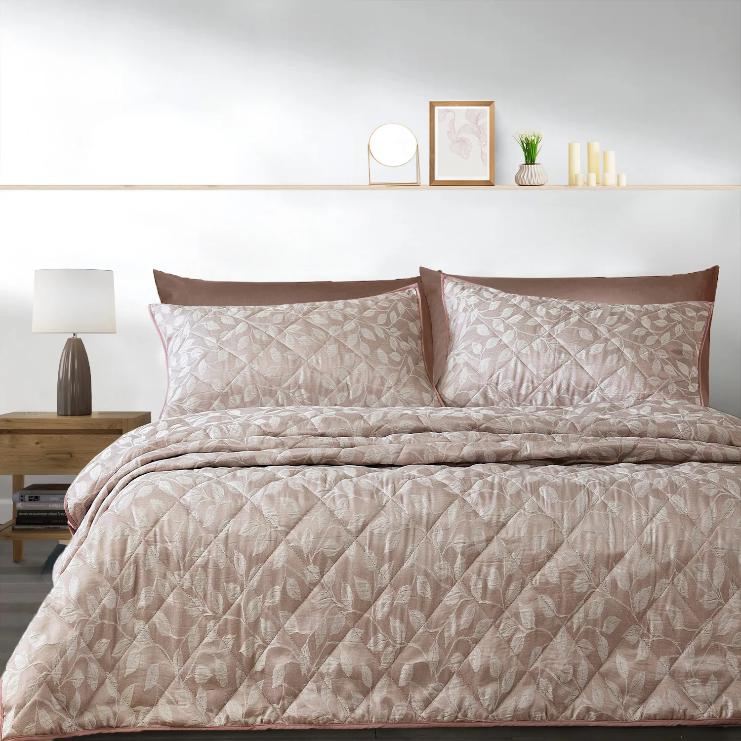 Velosso Luxury Jacquard Leaves Blush Quilted Bedspread Set