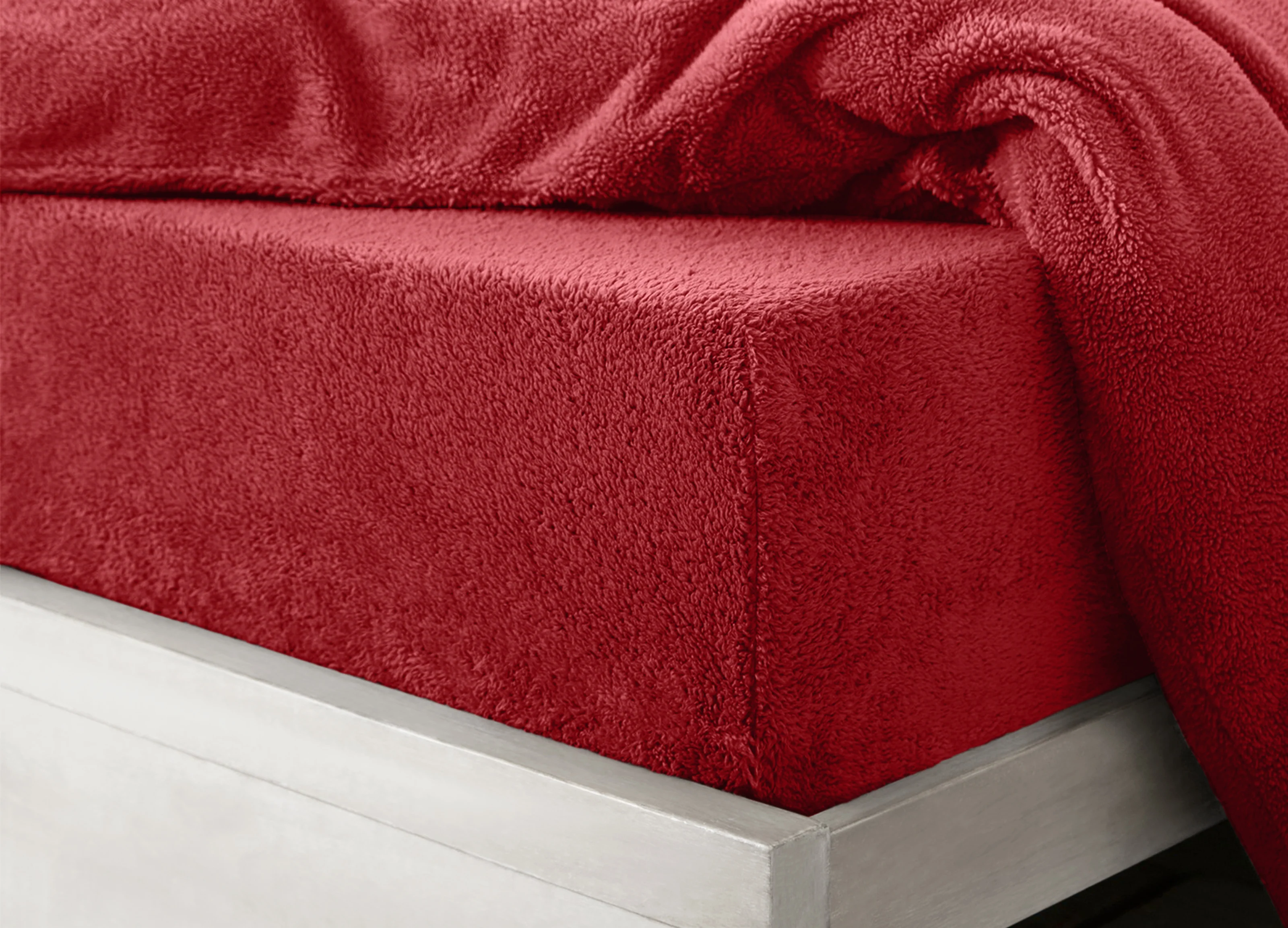 Velosso Teddy Fleece Fitted Sheet Red