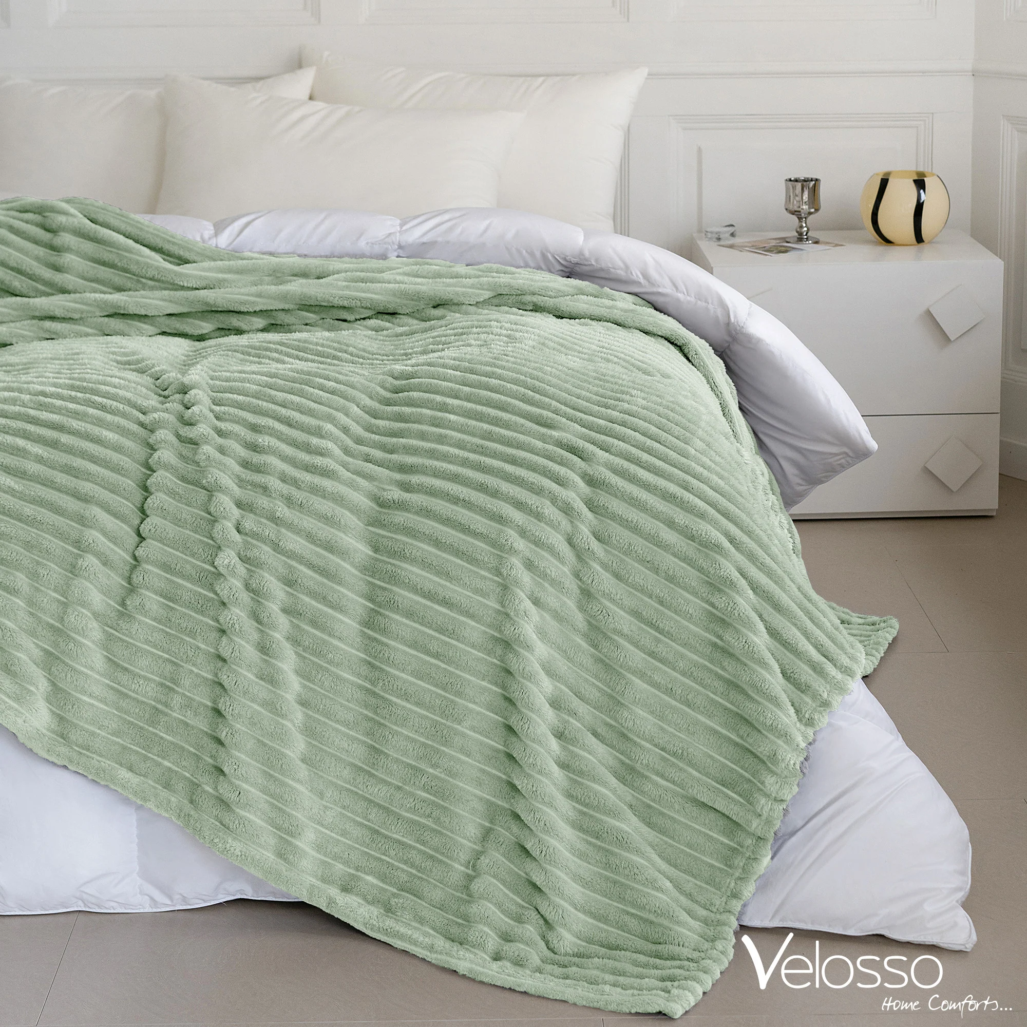 Velosso Sage Super Chunky Cord Faux Mink Blanket - Image 2