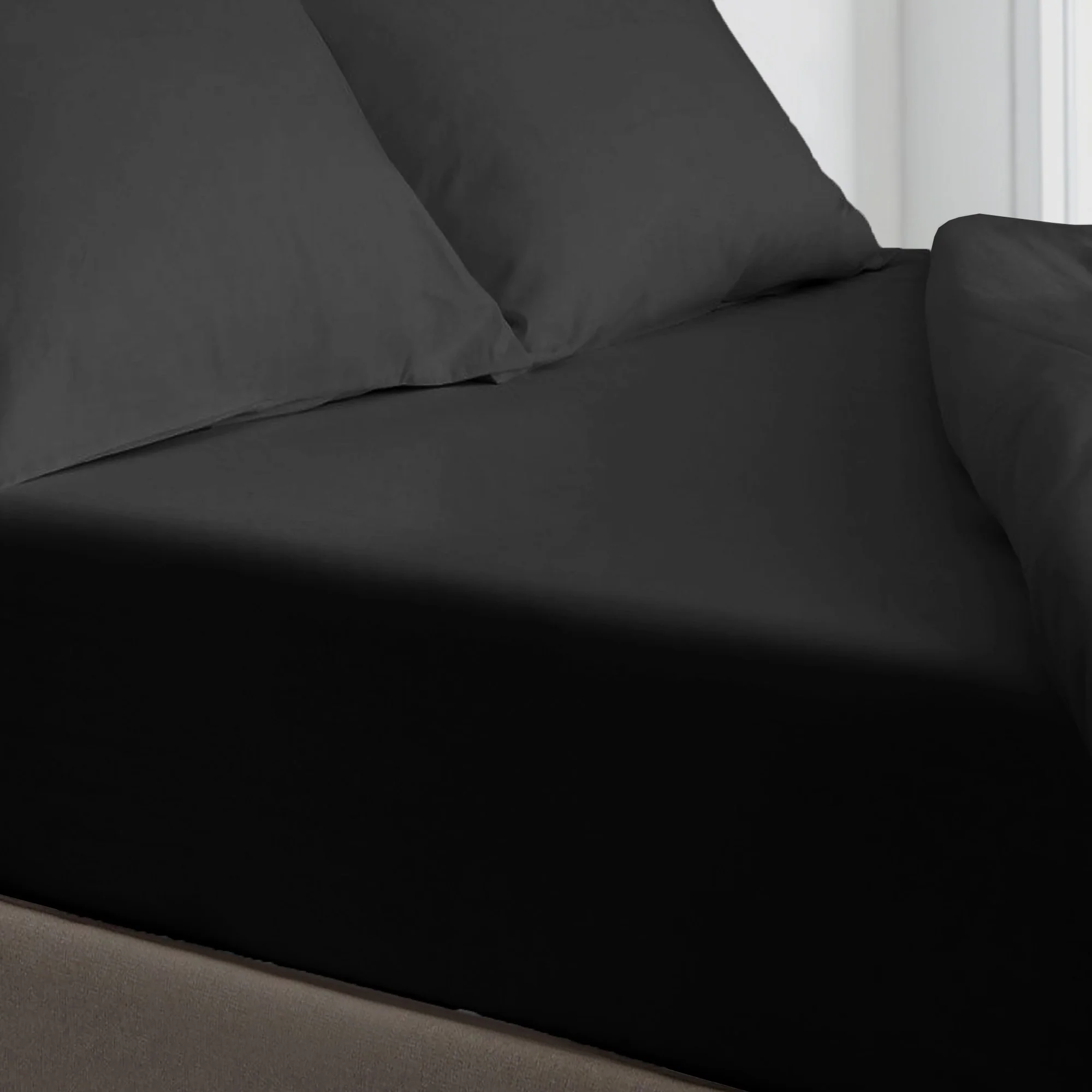 Velosso Super Soft Plain Black Microfibre Fitted Sheet